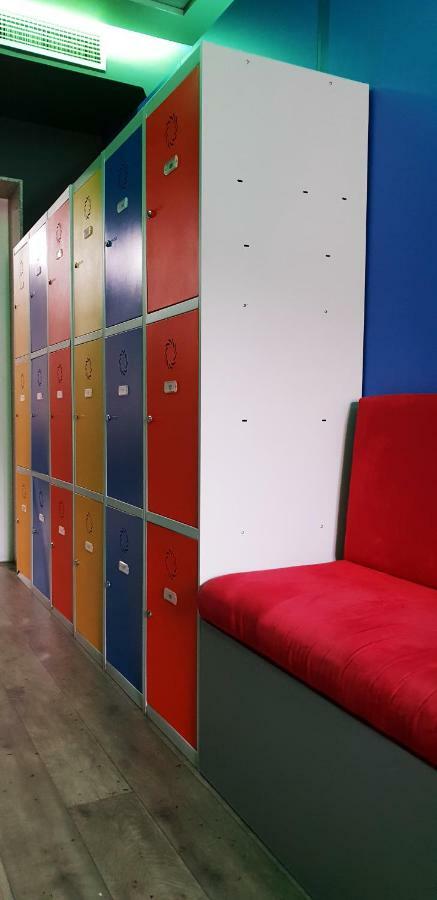 Rossol Church Square Hostel Padron